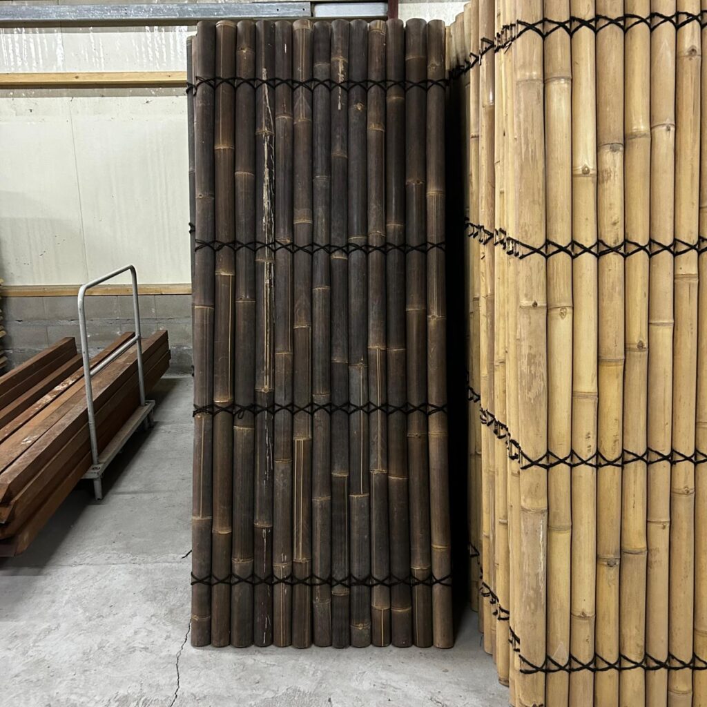 Outlet - Bamboo fence halfround 90 x 220 cm - Dark - Eviro Bamboo